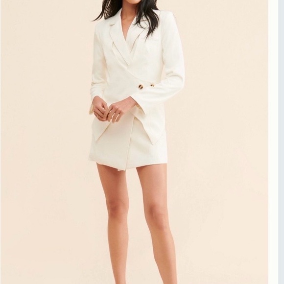 4Th And Reckless Dresses & Skirts - Women's Cream Blazer Mini Dress - Tailored Double-Breasted Style